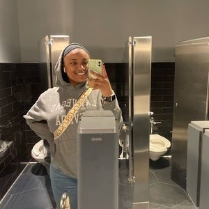 Meet your Posher, Alani